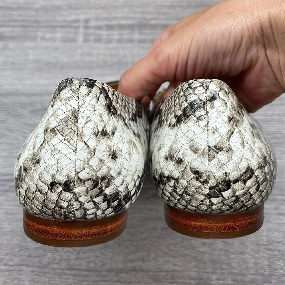 NEW! Talbots Ryan D-Ring Loafers Embossed. 8.5M. - Picture 11 of 15